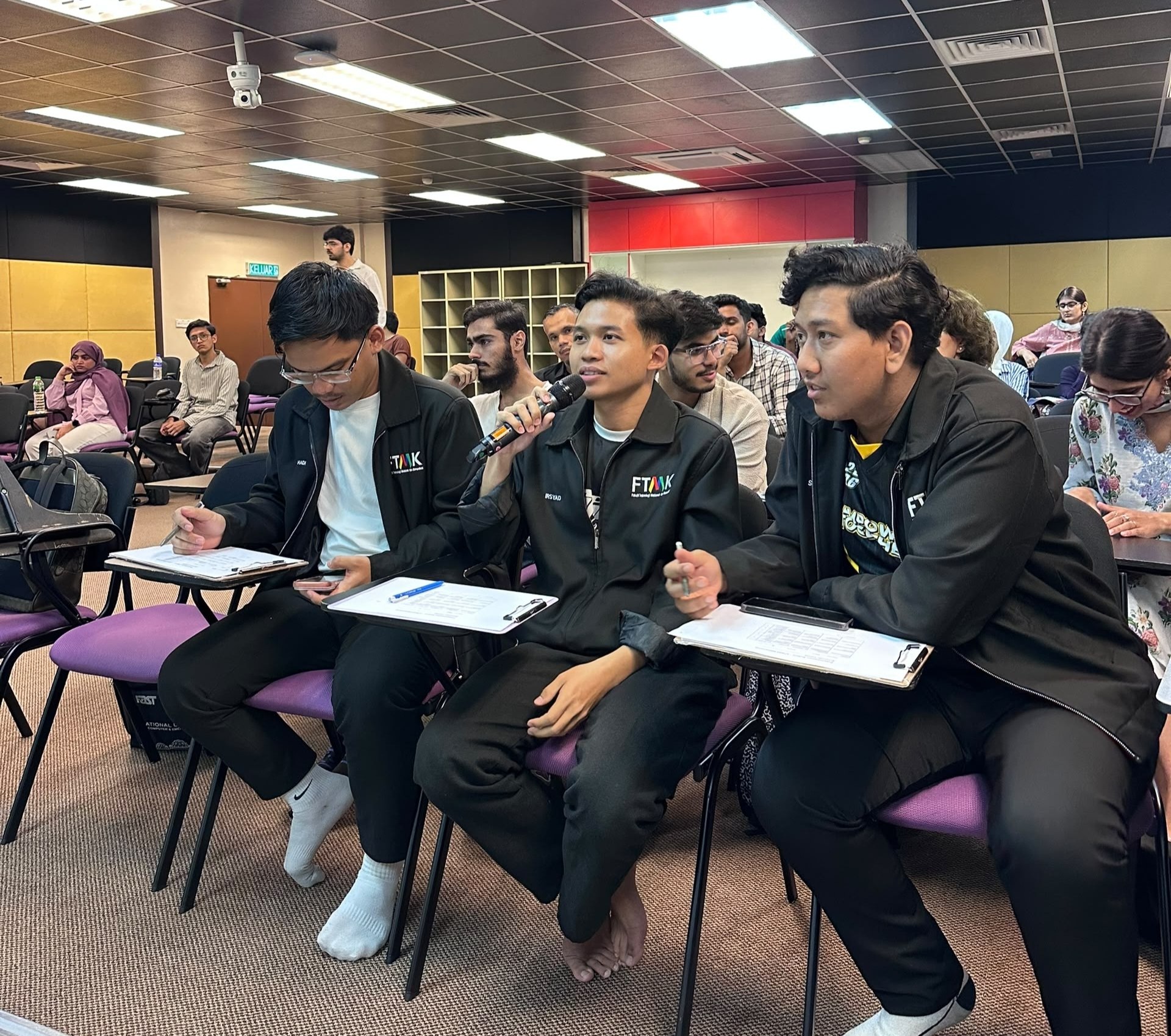 UTeM Global Summer Camp Judge